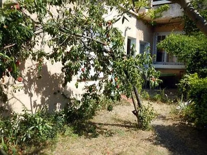Studio Independant, Avec Piscine Et Jardin, Direct Gare Aeroport, 1 Lit Pour 2 Personnes Direct Gare Aeroport *