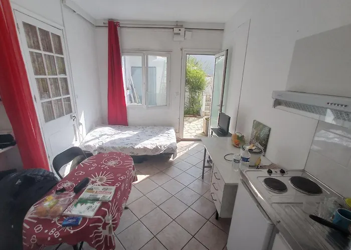 Meublée Indépendante, Avec Piscine, Pour 2 Personnes Toulouse